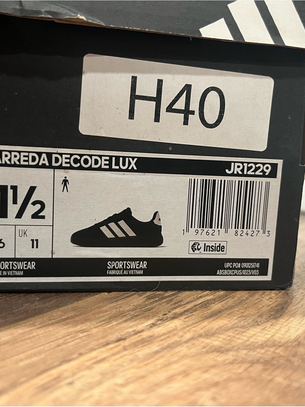 Men’s Adidas - Picture 8 of 8
